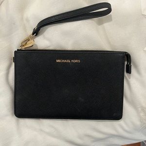 Michael Kors Black Womens Wristlet